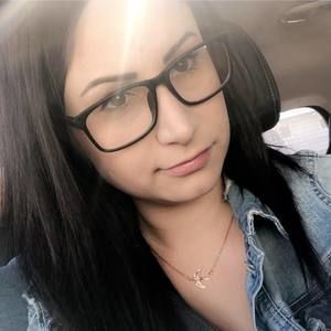 Meet your Posher, Rachael